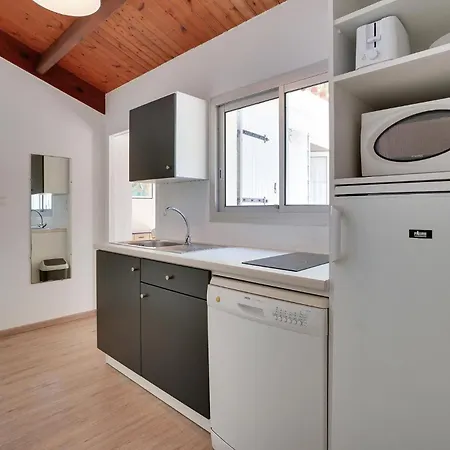 Awesome In With Kitchen